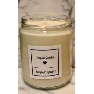 English Garden 8 oz Candle
